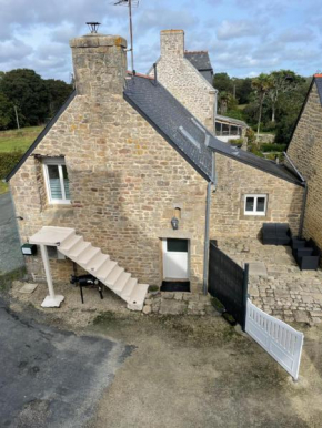 Ty Auguste, petite maison bretonne